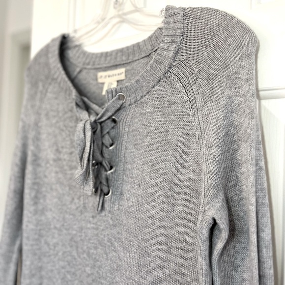 If It Were Me Anthropologie Gray Lace Up Collar Bell Sleeve Long Sweater Medium - Picture 4 of 16